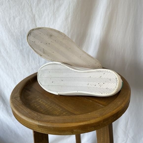 Hand-Painted Flower Power H&M High Tops | Size 7 Unique Funky & Fun - Picture 8 of 8